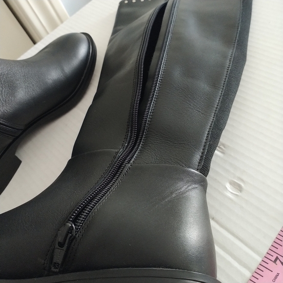 Steve Madden Steven  Comfort Black Studded Leather Riding Boots Sz 6M - Picture 13 of 15